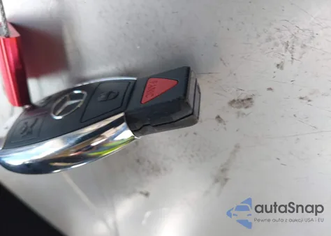 2014 Mercedes-Benz E 350 4Matic из США, поврежденный, VIN WDDHF8JB7EA879021